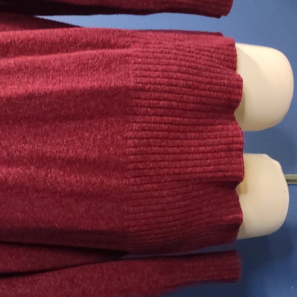 4/$20 Old Navy Knit V Neck Sweater sz XS - Picture 6 of 8